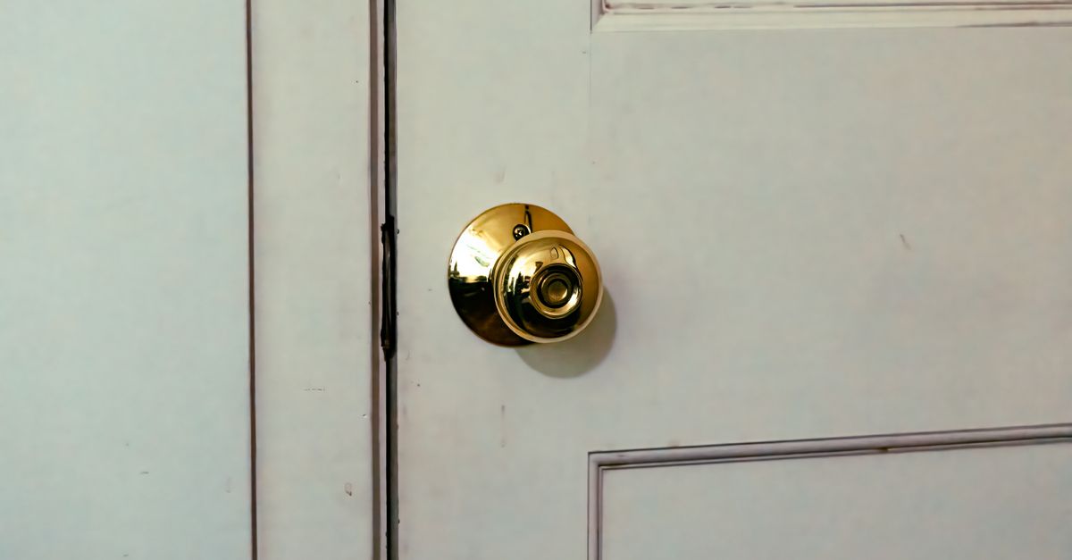 Mortise Lock vs. Door Knob Lock: Which Belongs on Your Glen Cove Door? — Glen Cove Locksmiths