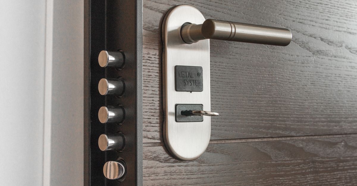 Door Knob Lock Replacement — Glen Cove Locksmiths