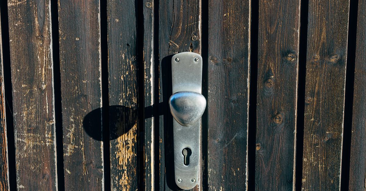 Panic Bar Replacement, Repair, and Upgrade Options for Active Properties — Glen Cove Locksmiths
